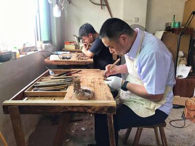 匠心筑夢，示范引領——萬少君工藝美術品設計工作室工匠示范基地與收藏品鑒定評估服務